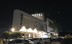 Ipê Hotel Curitiba - Av das Torres